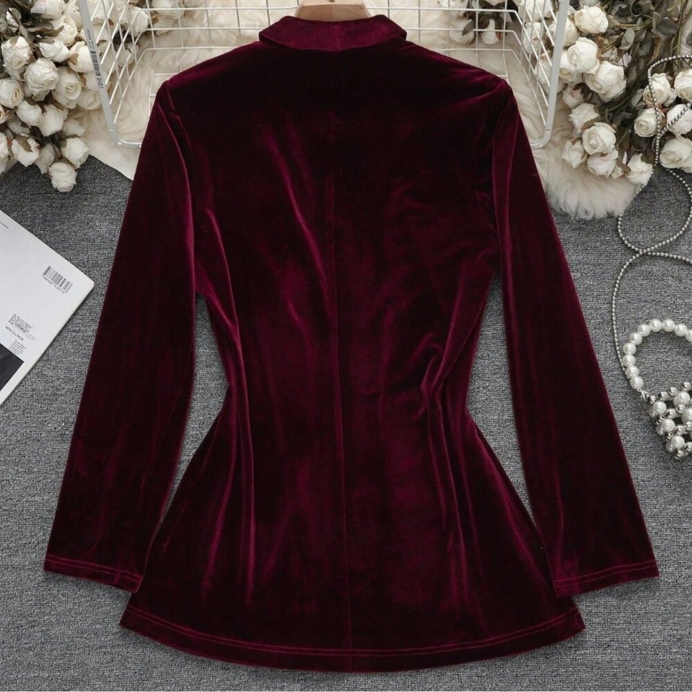 Burgandy Elegant Women's Velvet Jacket - Picture 2 of 7